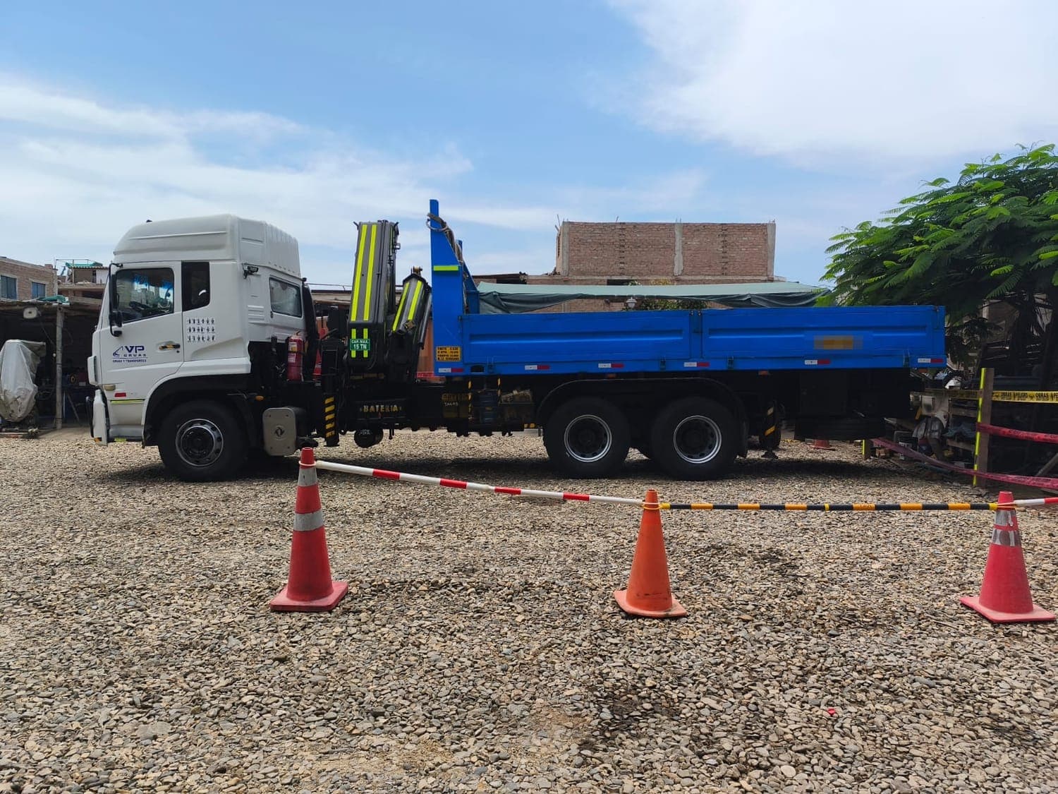 G-04 — Dongfeng · Hiab 350E